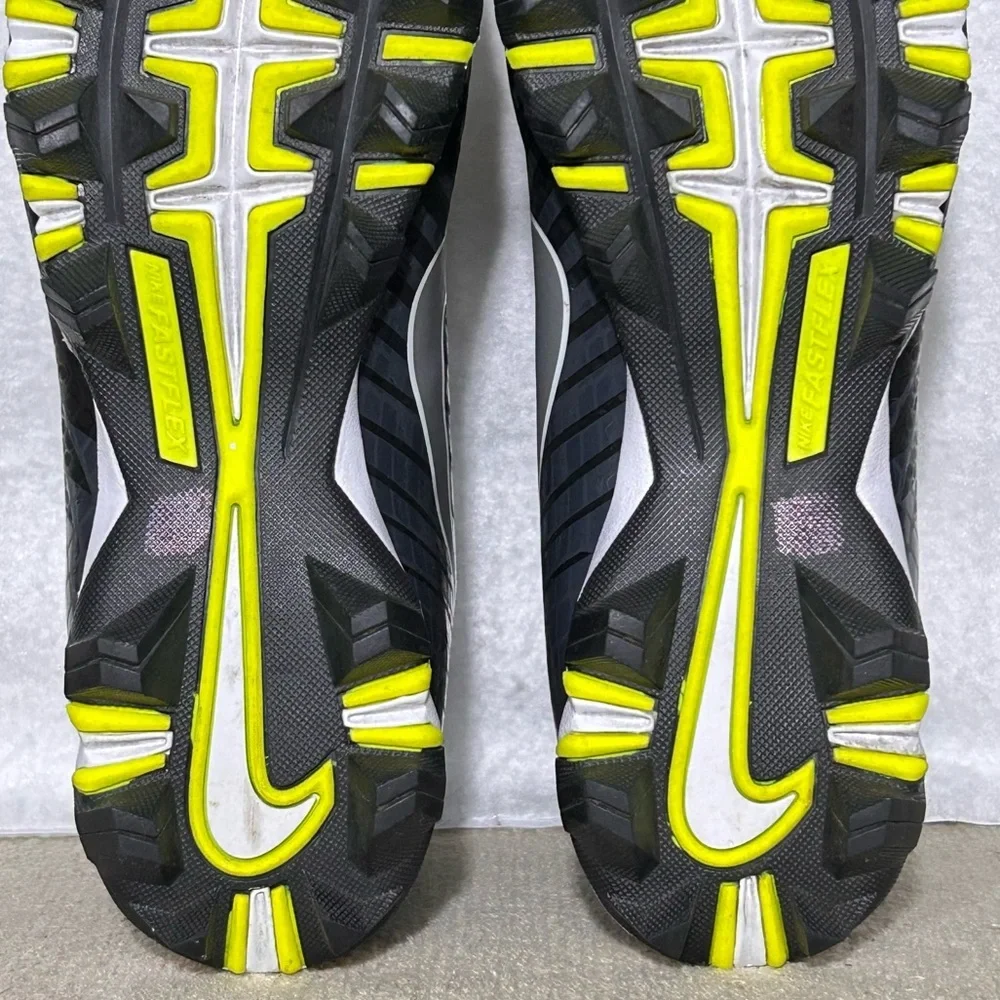Nike strike shark