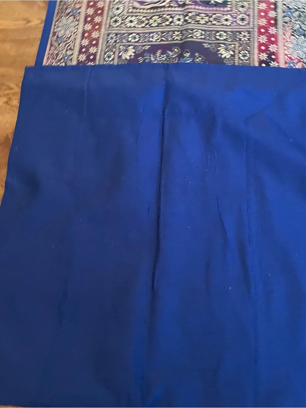 Unbranded beautiful silk