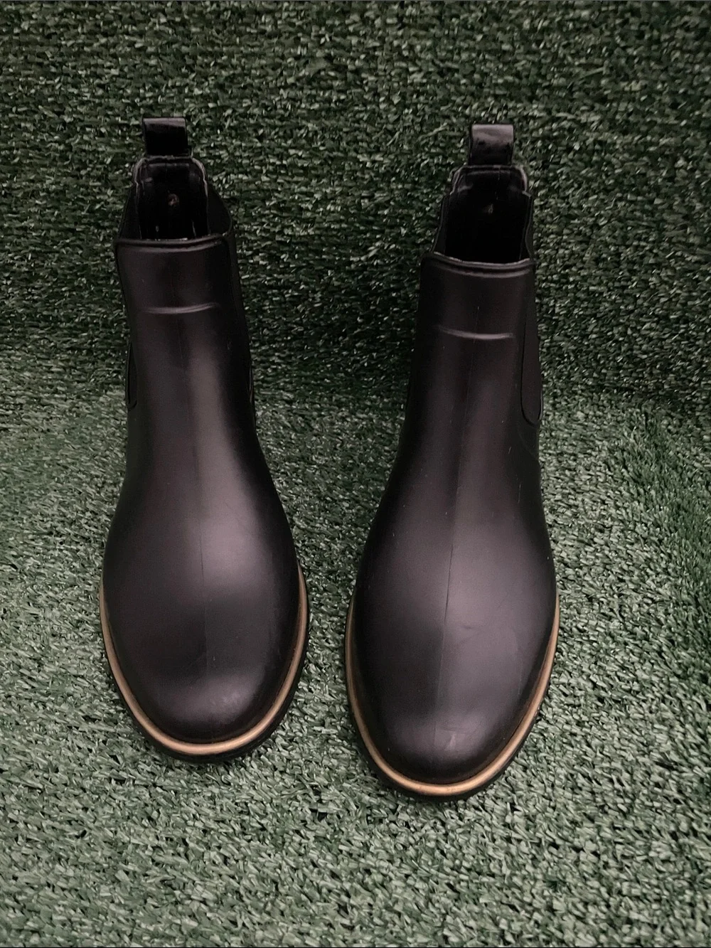 Kate Spade New York Sedgwick Black Chelsea Rain Boots size 8