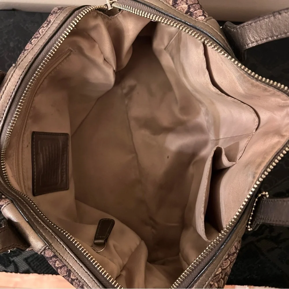Coach this bag