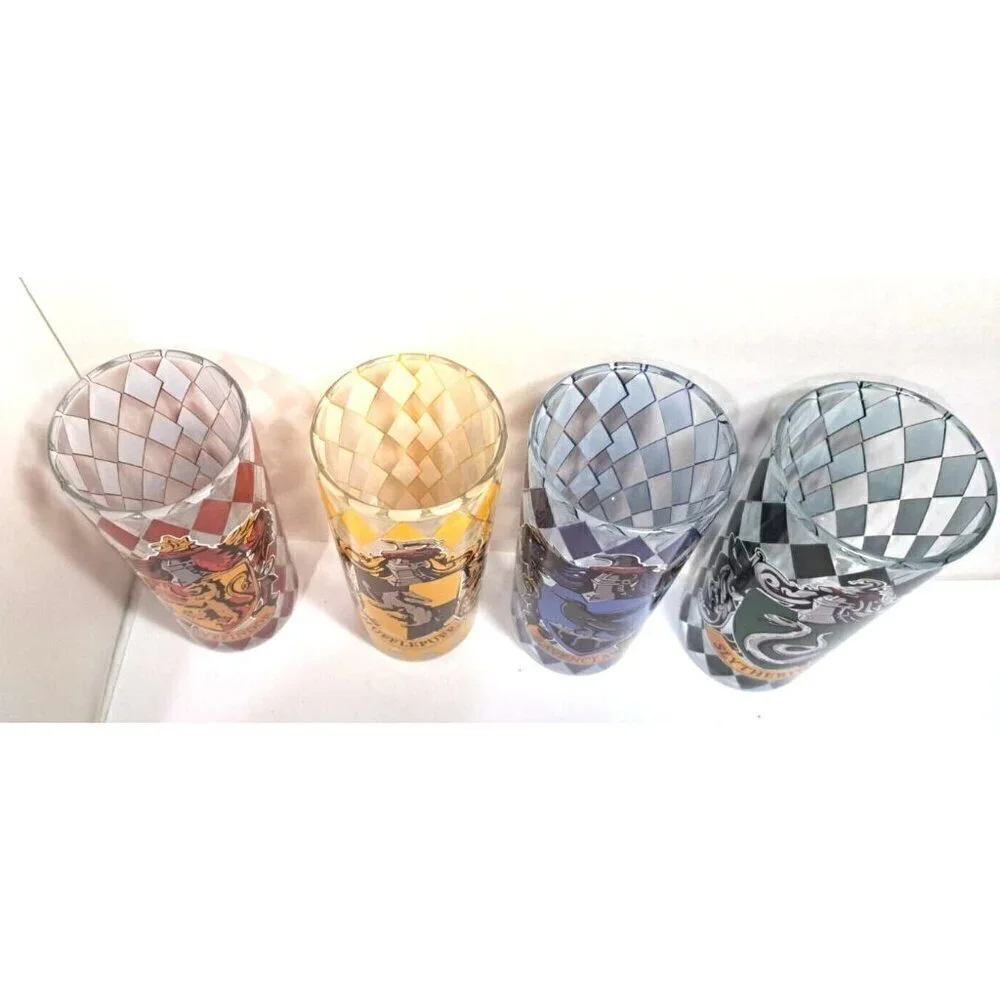 Silver Buffalo four glasses