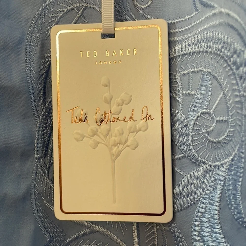 Ted Baker London nwt ted