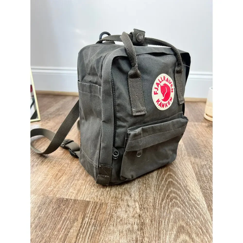 Fjallraven kanken backpack
