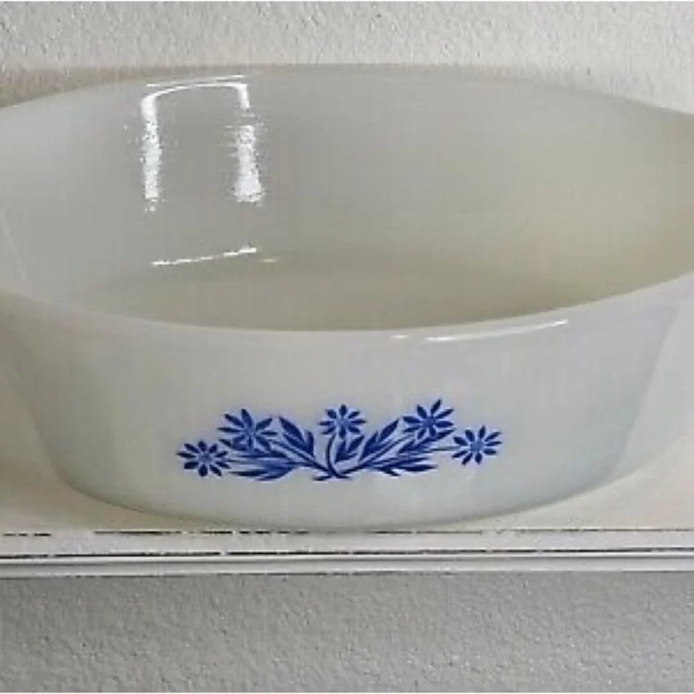 Vintage Fire King Blue Corn Flower 1.5qt Casserole Dish