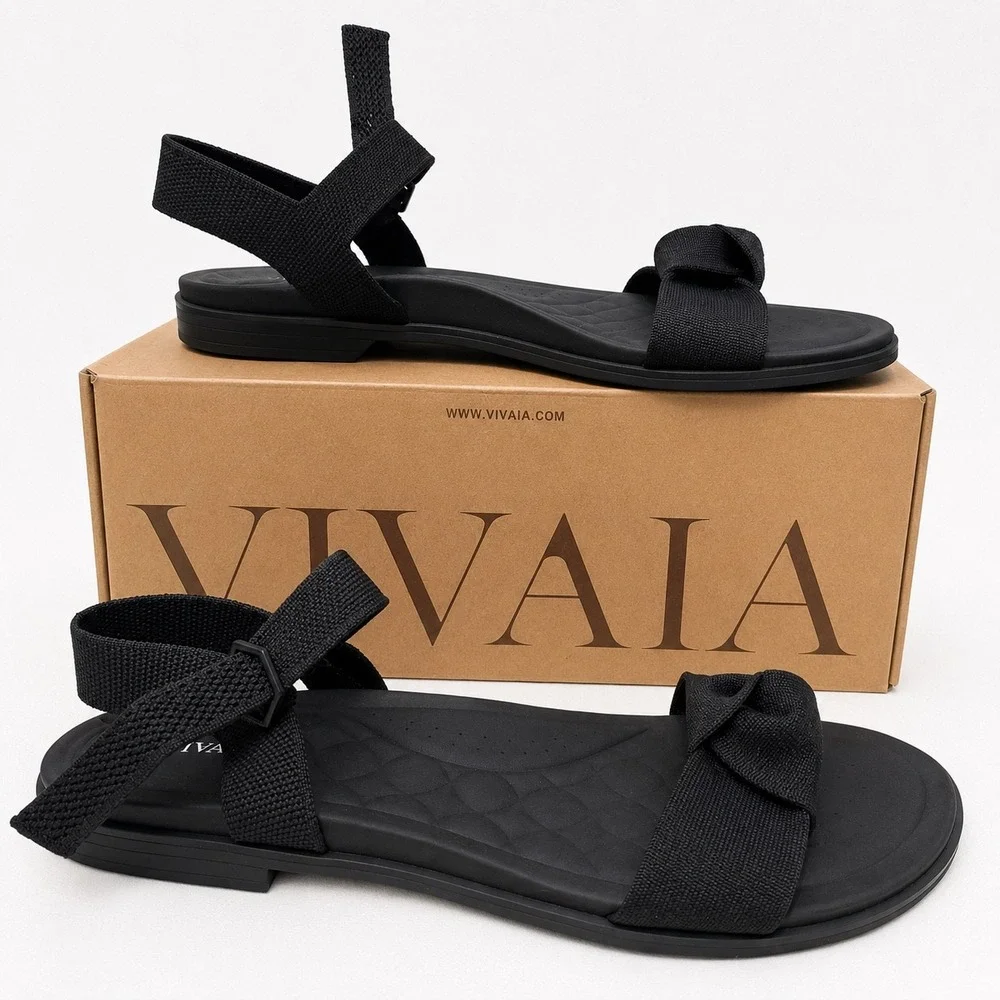 Vivaia wear flexible fit