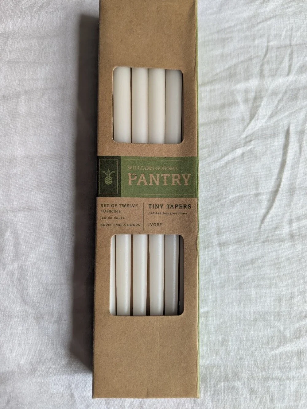 Williams Sonoma set features