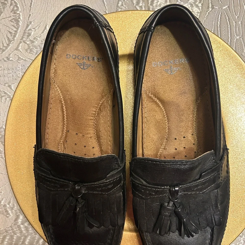 Dockers black leather