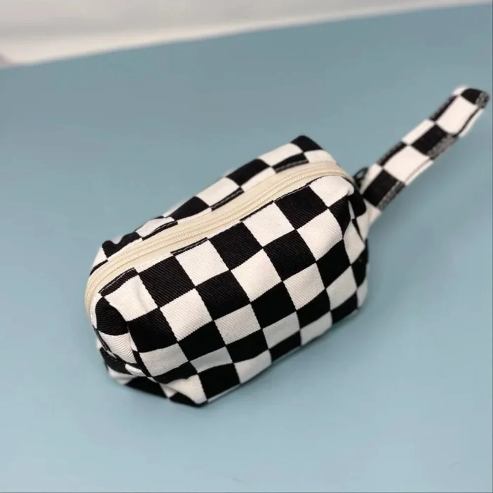 N/A nwt canvas