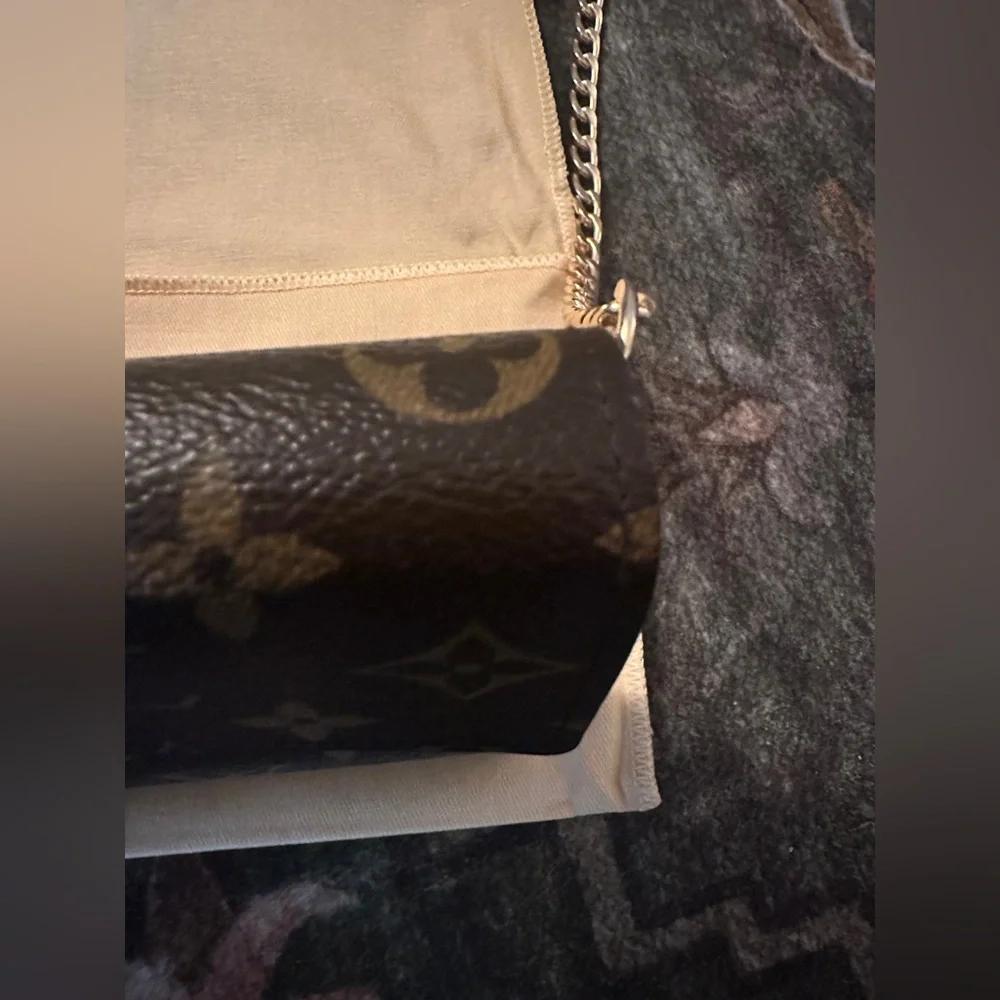 Louis Vuitton louis vuitton