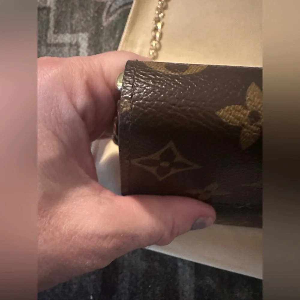 Louis Vuitton louis vuitton