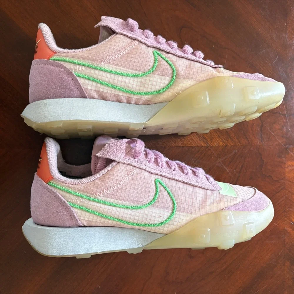 Nike Waffle Racer 2X Womens 8 Arctic Pink‎ Green CK6647-601
