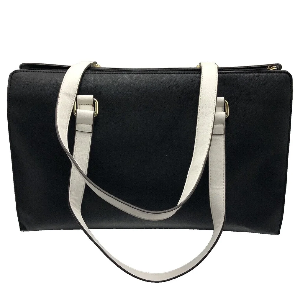 Liz Claiborne liz claiborne