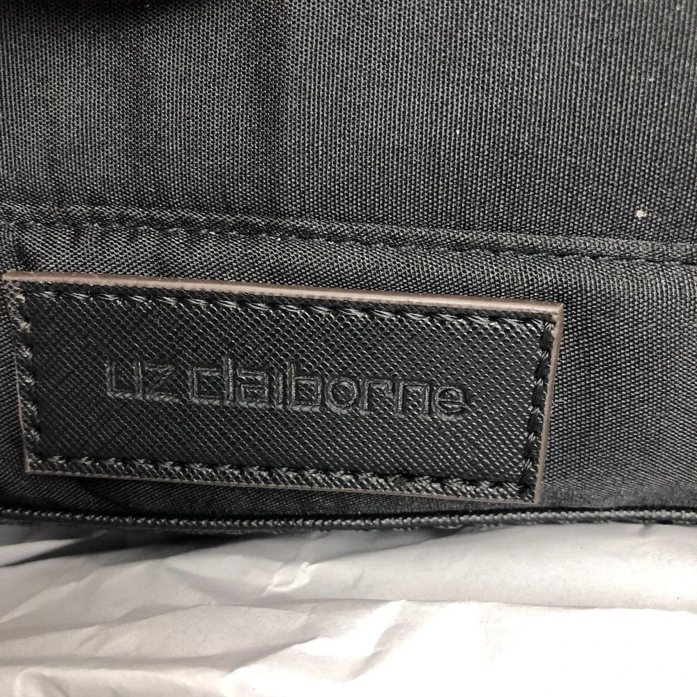 Liz Claiborne liz claiborne