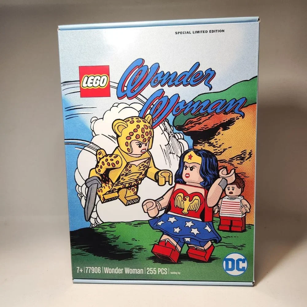 SEALED RETIRED LEGO DC Comics Wonder Woman 77906 SDCC Exclusive Wonder Woman