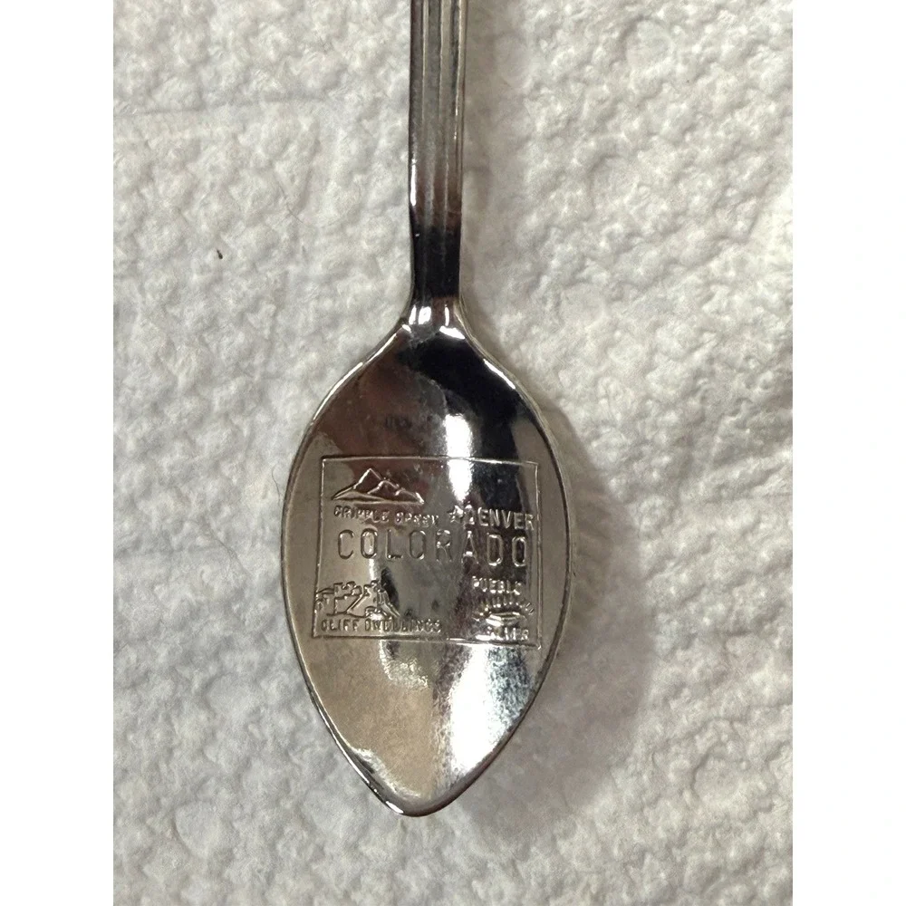 N/A vintage souvenir