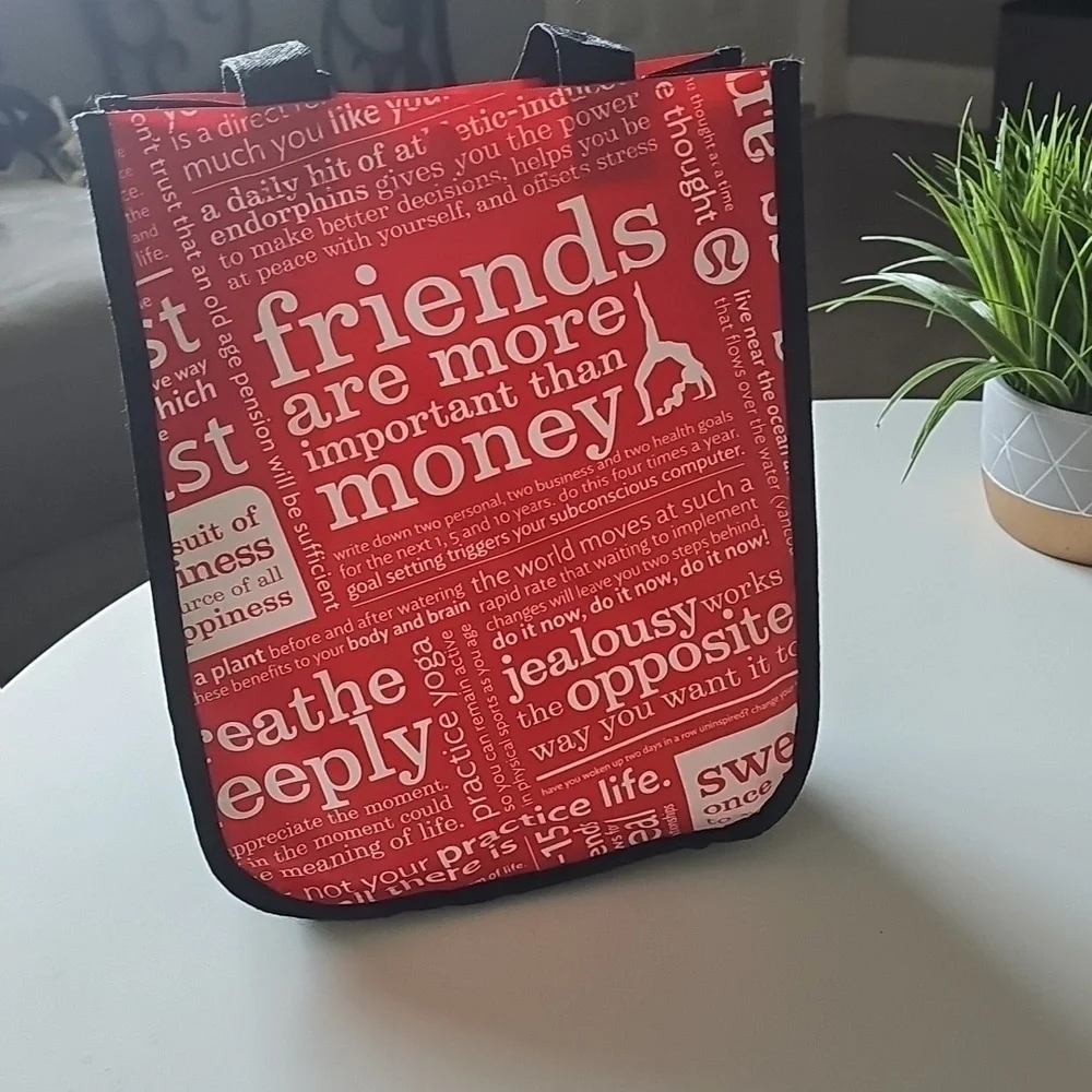 lululemon athletica has drop bag
