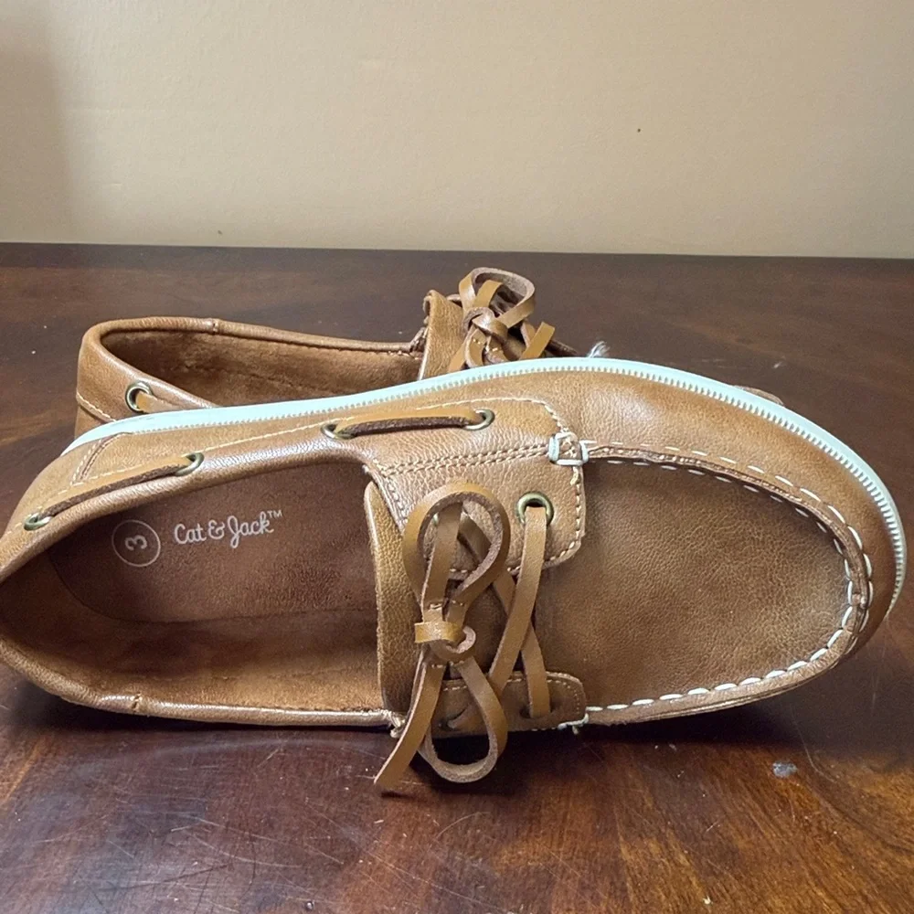 Cat & Jack‎ Tan Leather Boat Shoes