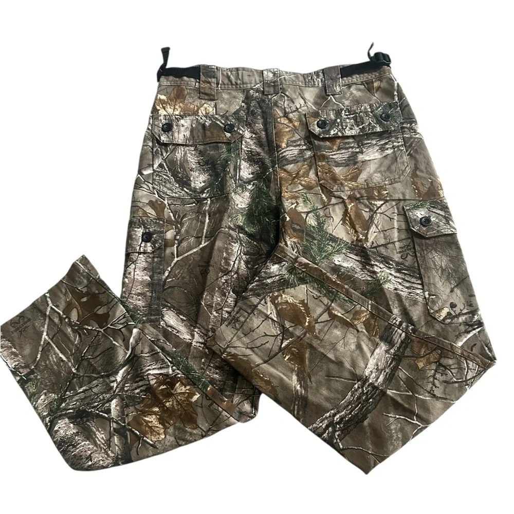 Realtree Xtra Guide Series Camo Cargo Adjustable Pants Men’s‎ Small Short
