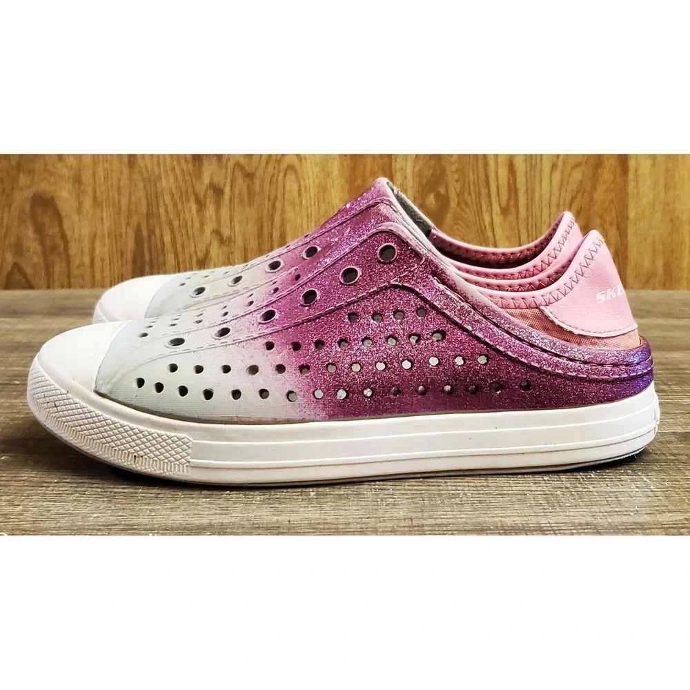 Skechers *owners are