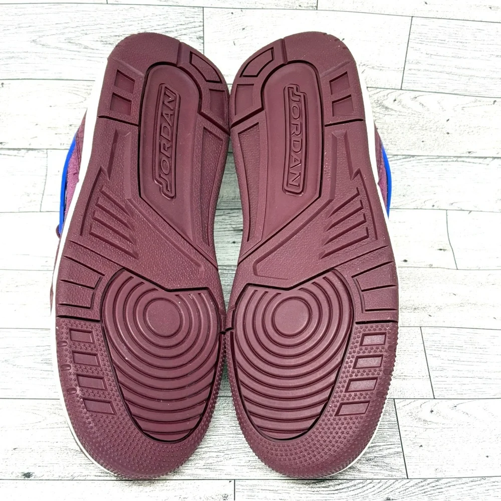 Nike Air Jordan vibrant jordan