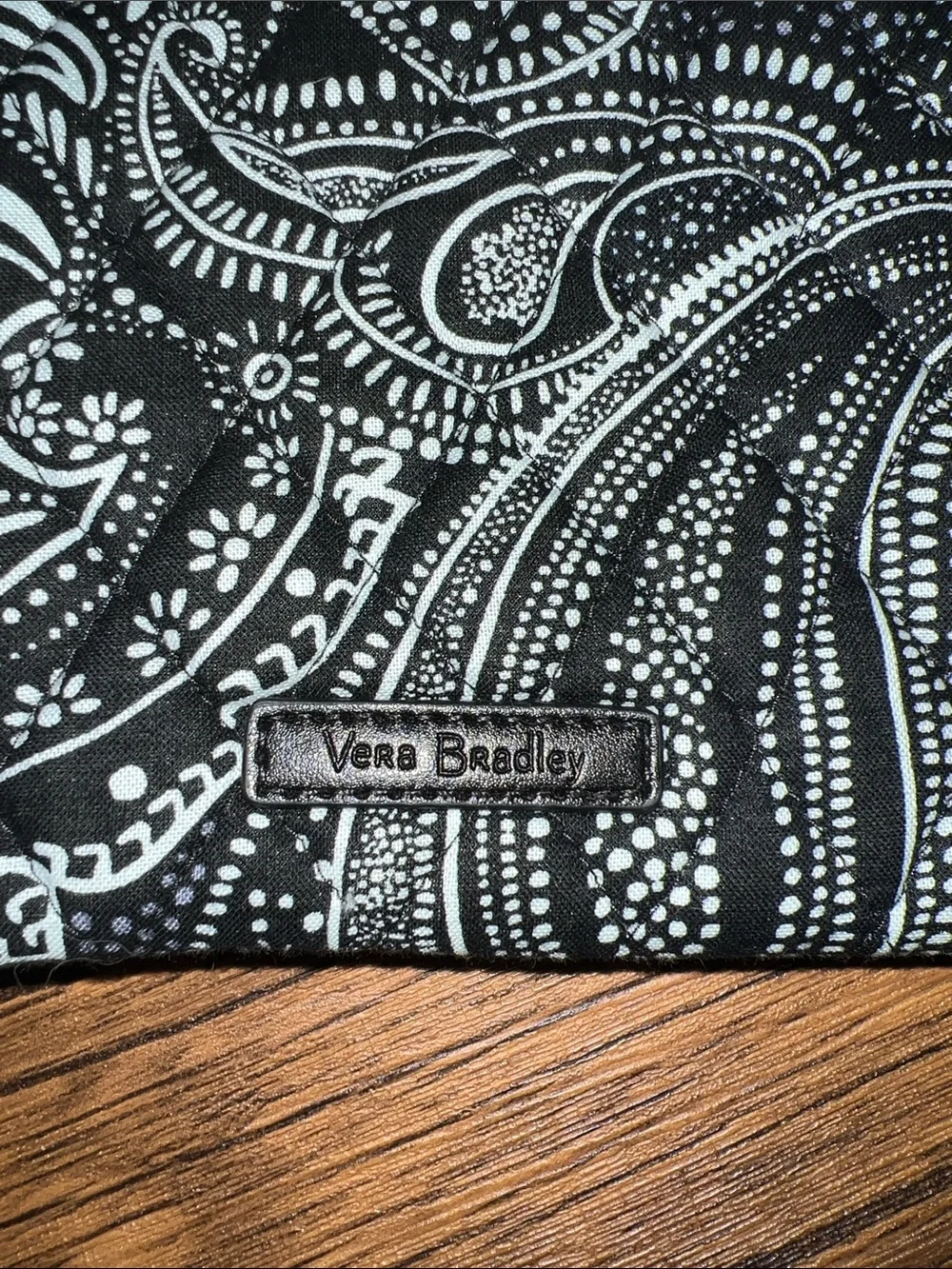 Vera Bradley compact vera
