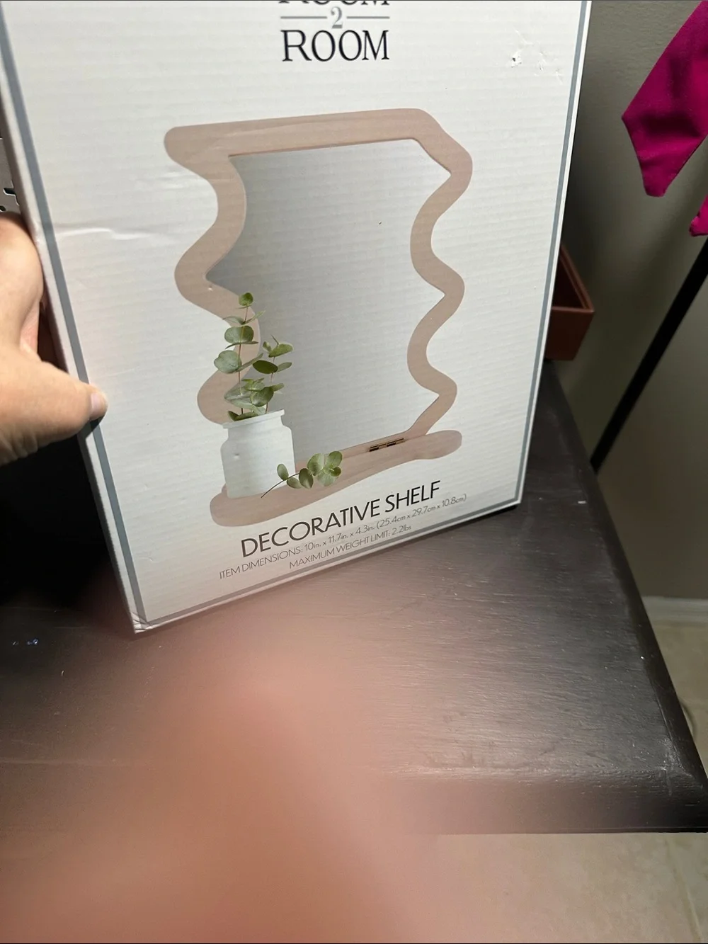 Room 2 Room decorative shelf