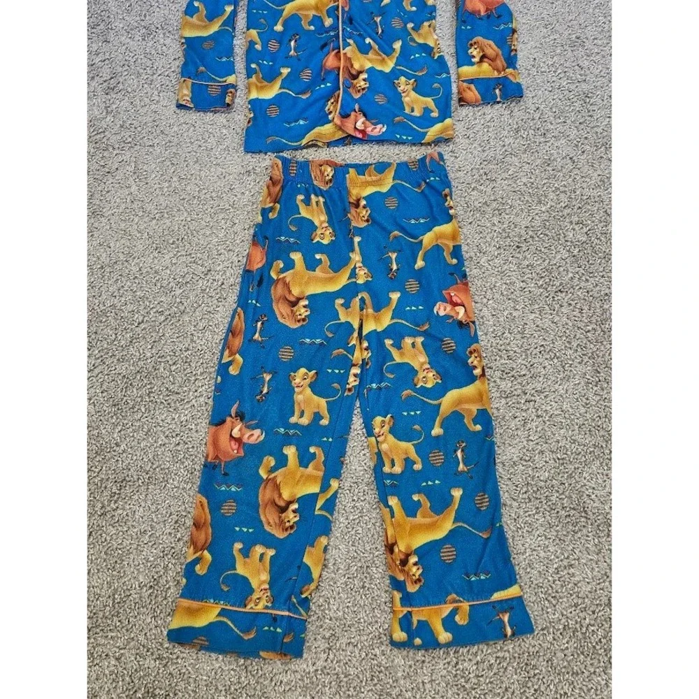Disney some overall