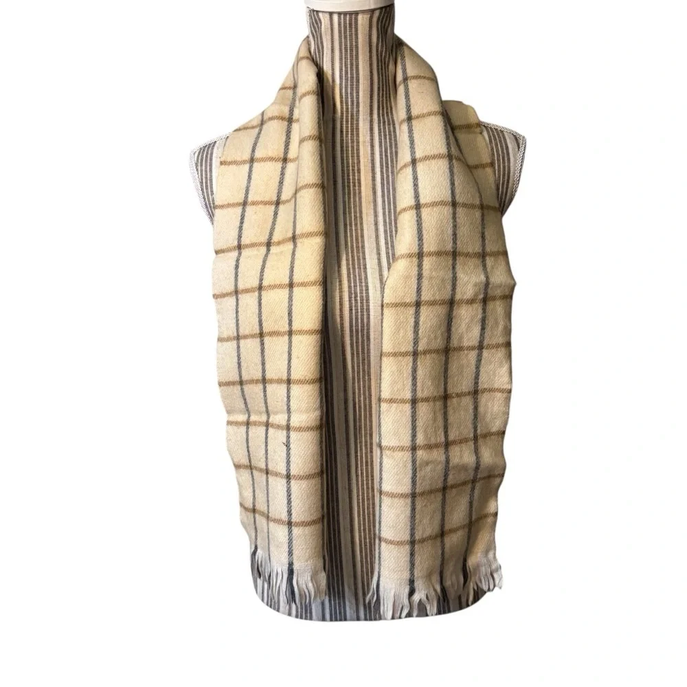 Liz Claiborne this classic