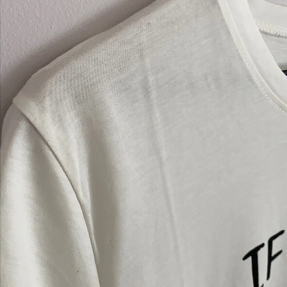 Huameilai graphic tee