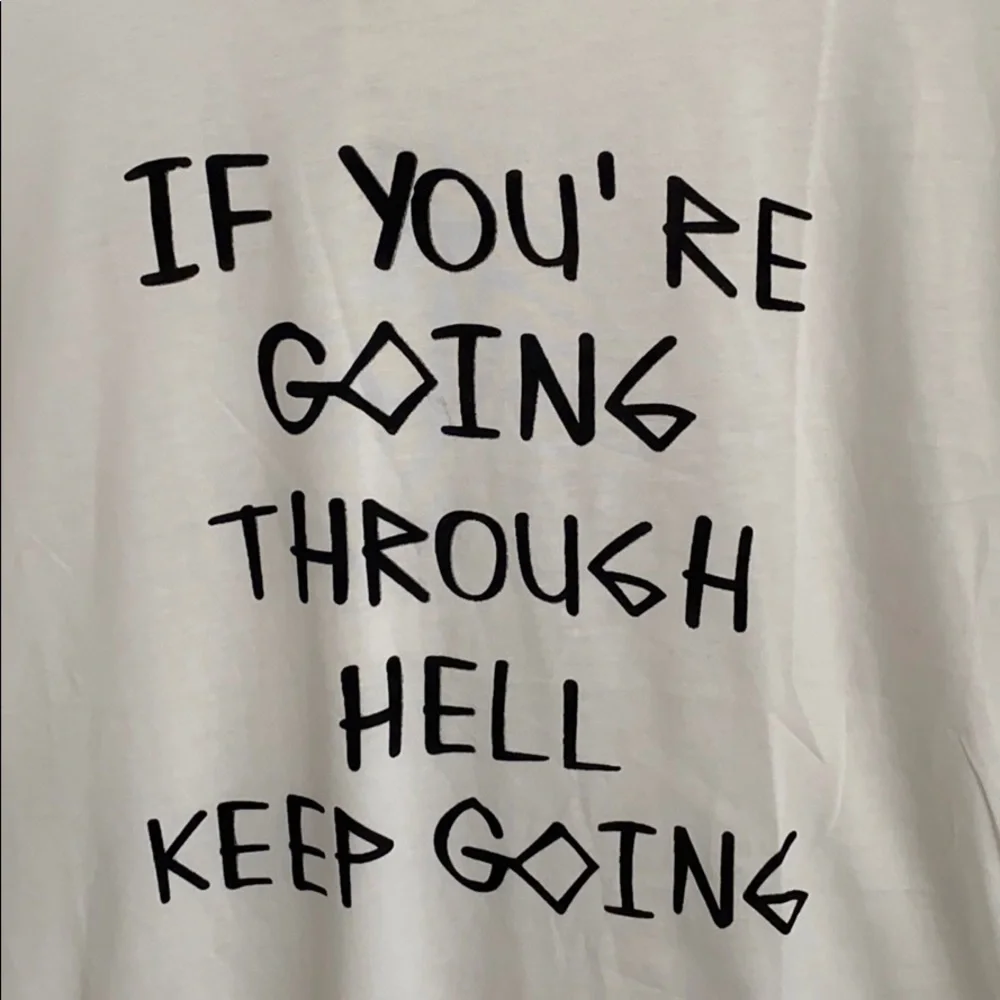 Huameilai graphic tee