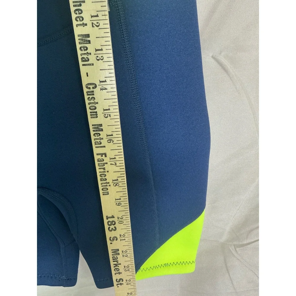 Goldfin shorty wetsuit