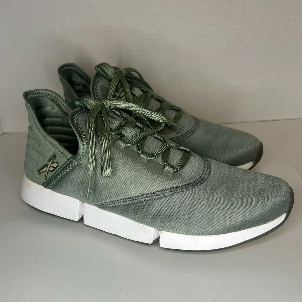 Reebok technology slip