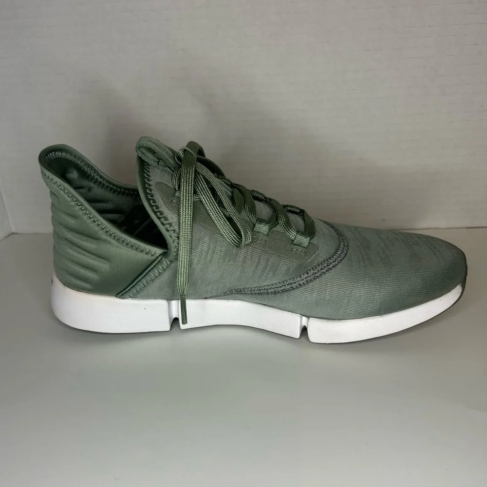 Reebok arch molded