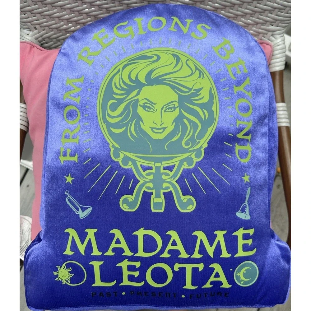 Disney Parks‎ Haunted Mansion Madame Leota Pillow NWOT Halloween Decor Purple