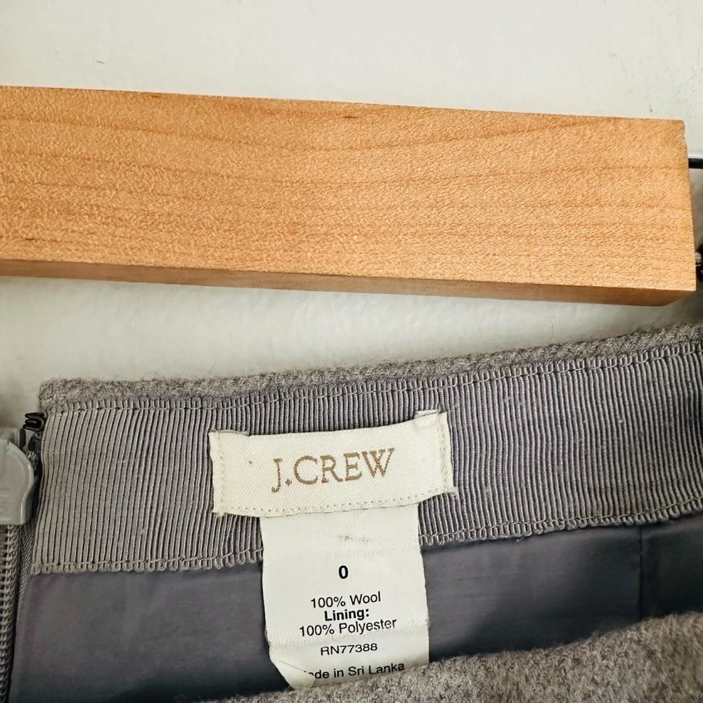 J. Crew excellent smooth