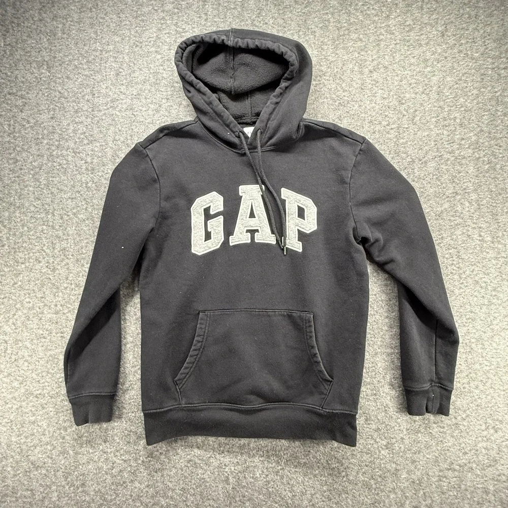 GAP Hoodie Boys XS Black Pullover Sweatshirt Fleece Logo Kangaroo Pocket‎ Casual