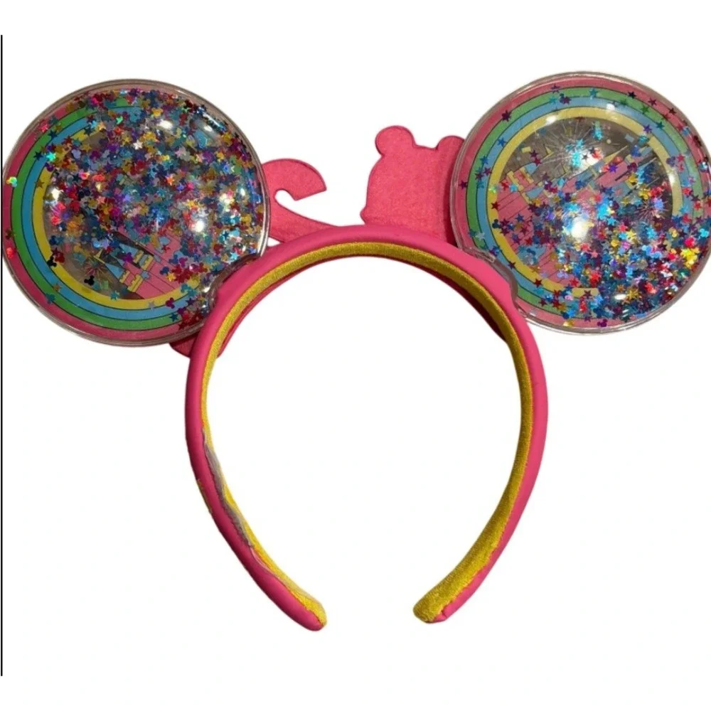 Disney excellent gently