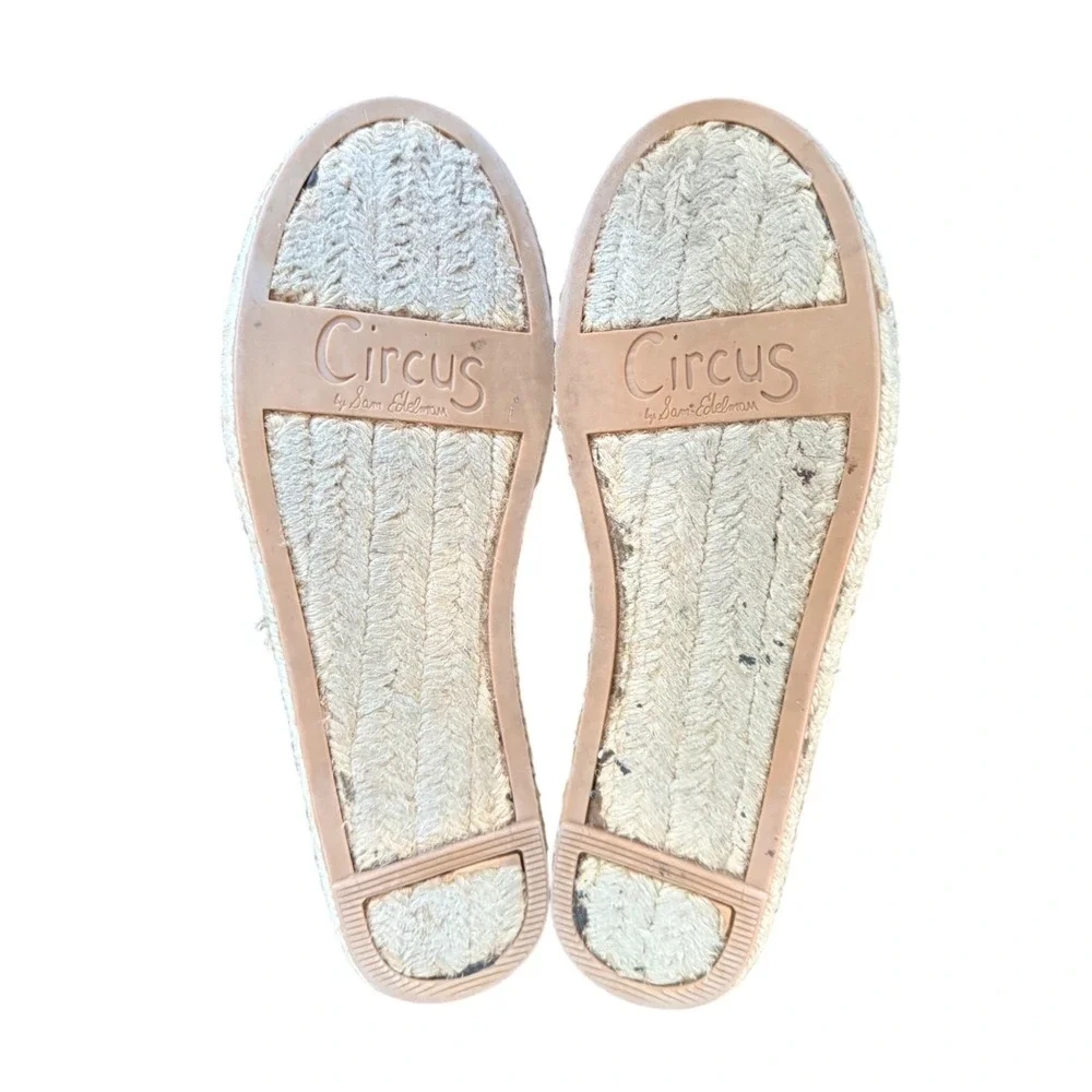 circus by