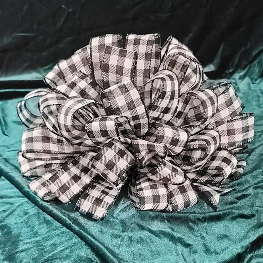 Christmas Tree‎ Bow Topper, Black White Buffalo Plaid Bow Tree Topper, 44 Loop