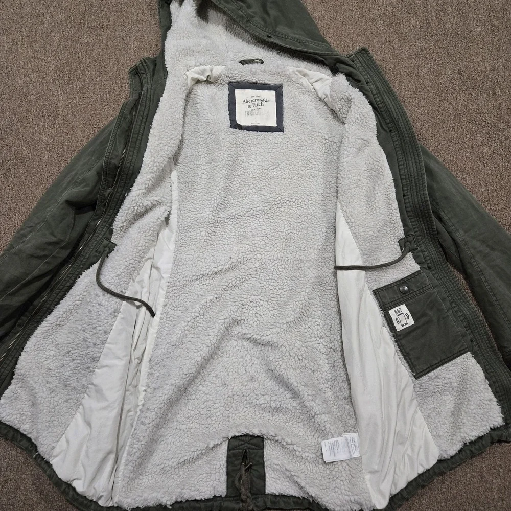 Abercrombie & Fitch abercrombie fitch