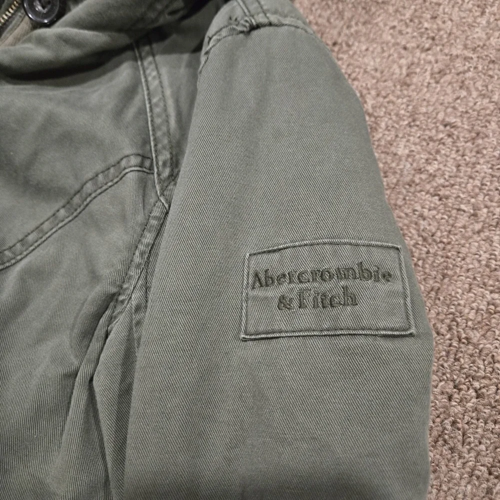 Abercrombie & Fitch abercrombie fitch