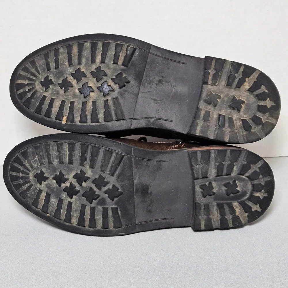 Steve Madden please view