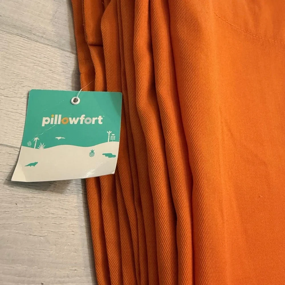 Pillowfort light blocking