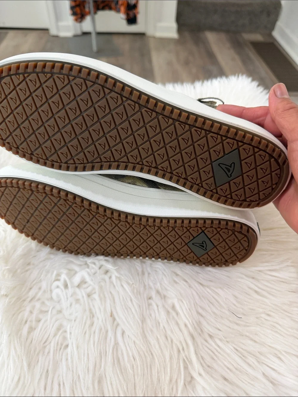 Sperry stylish slip