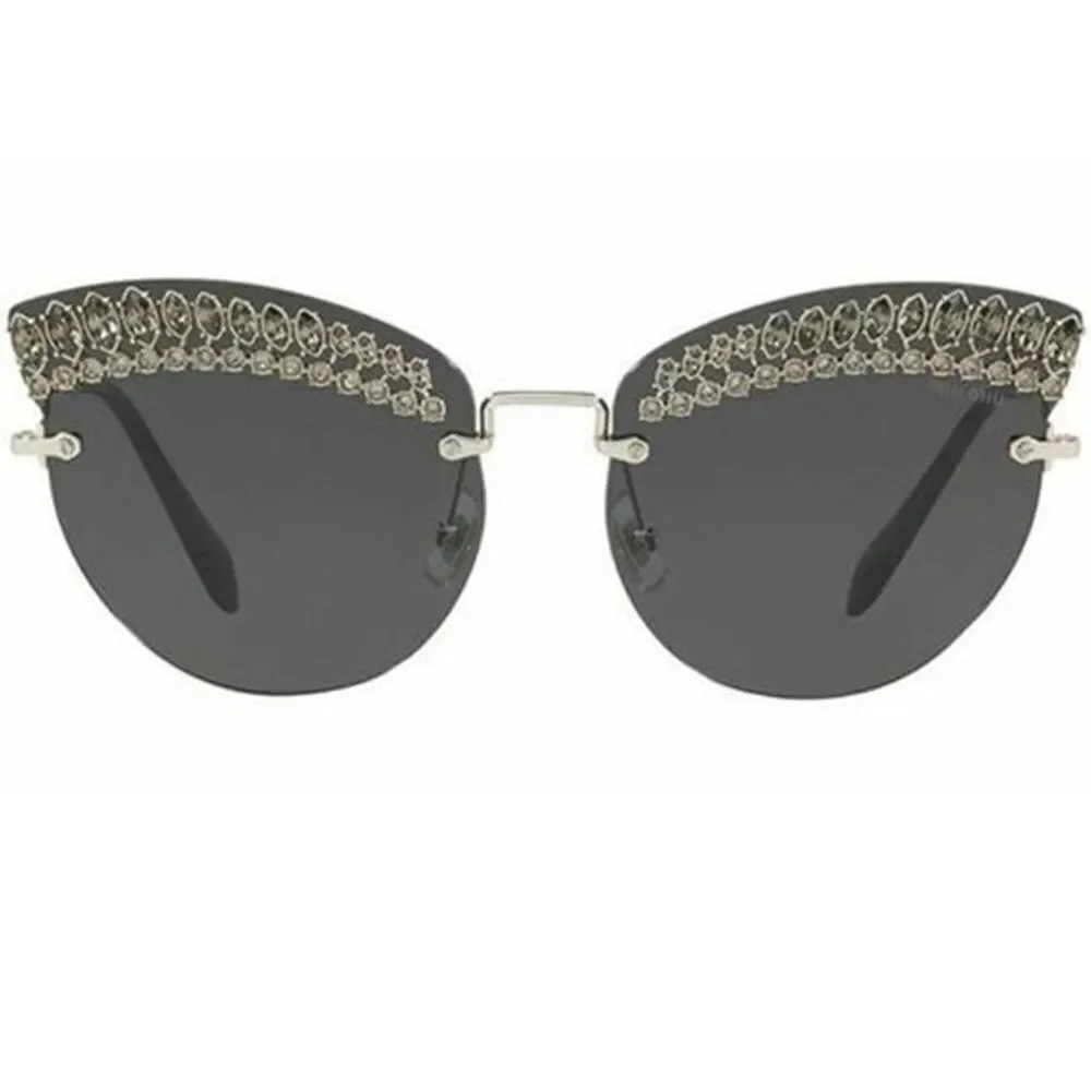 Miu Miu buy confidence