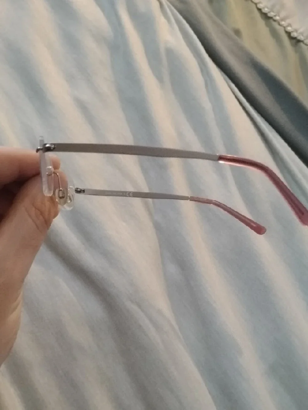 lightweight rimless