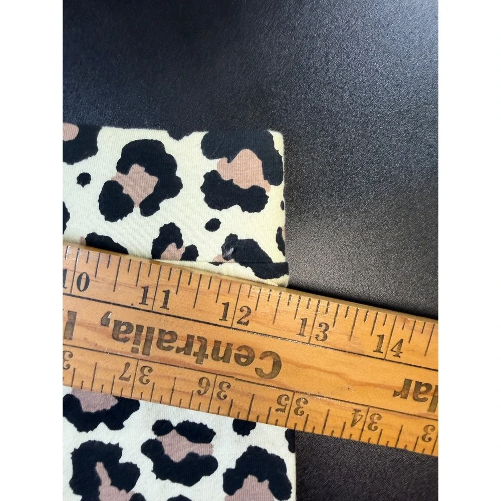 Converse girls leopard