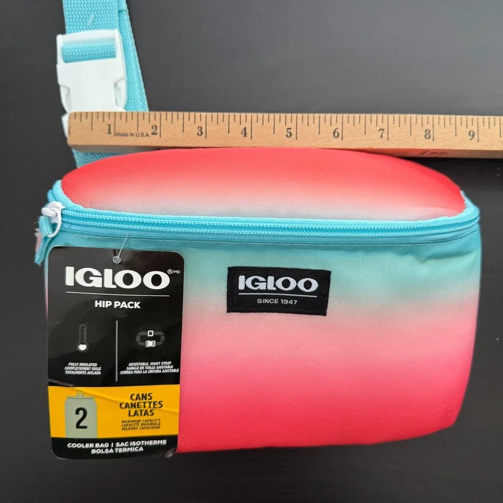 Igloo hip pack