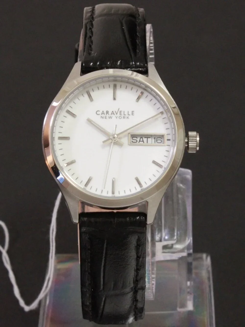 Caravelle stylish versatile