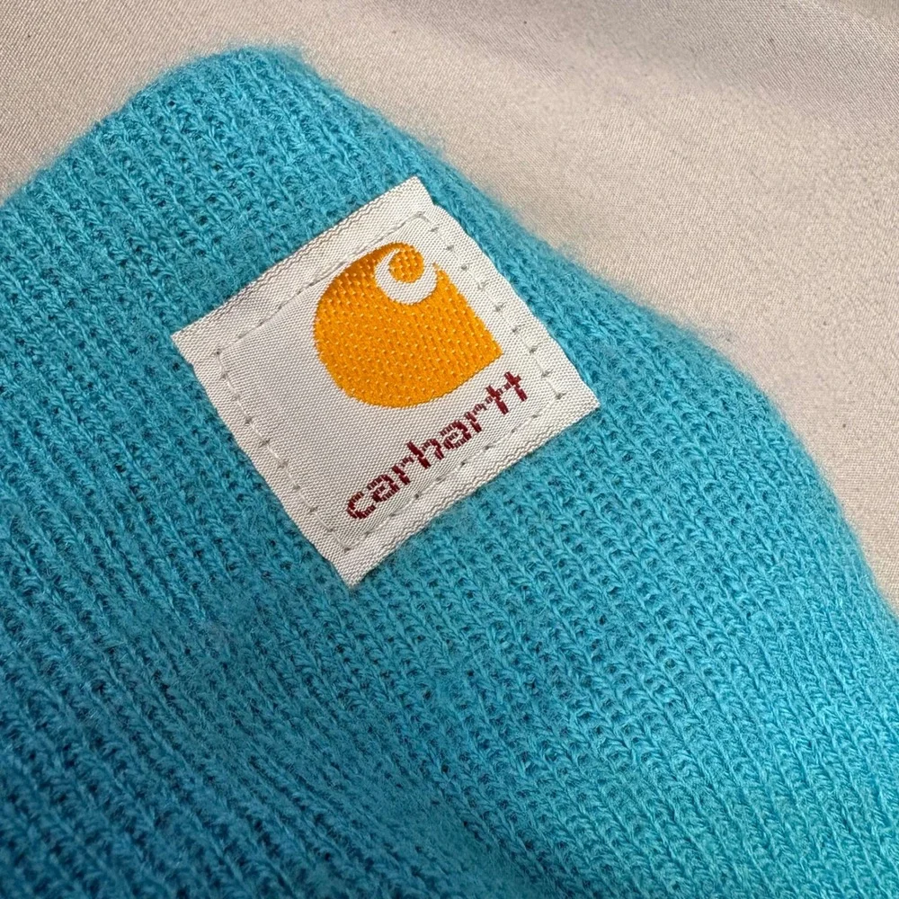 Carhartt youth acrylic